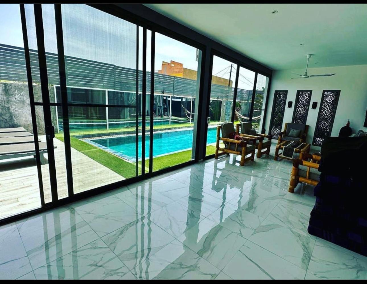 Chezbabo Wellness Hotel Ngaparou Exteriör bild